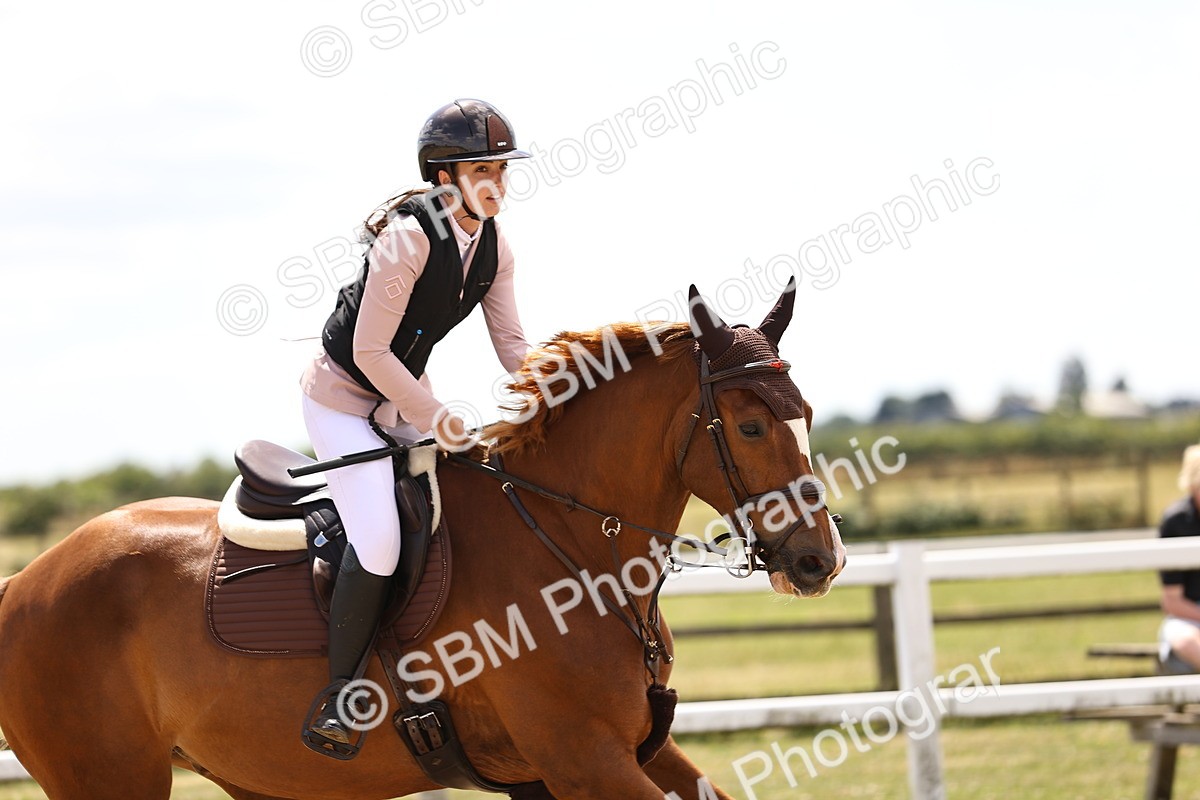 SBM_000986 - Class 5 - 1.05m Amateur Championship Qualifier
