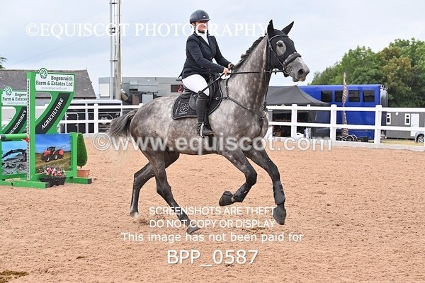 BPP_0587 - CLASS 28 SUN Nupafeeds Senior Dicovery/1m open