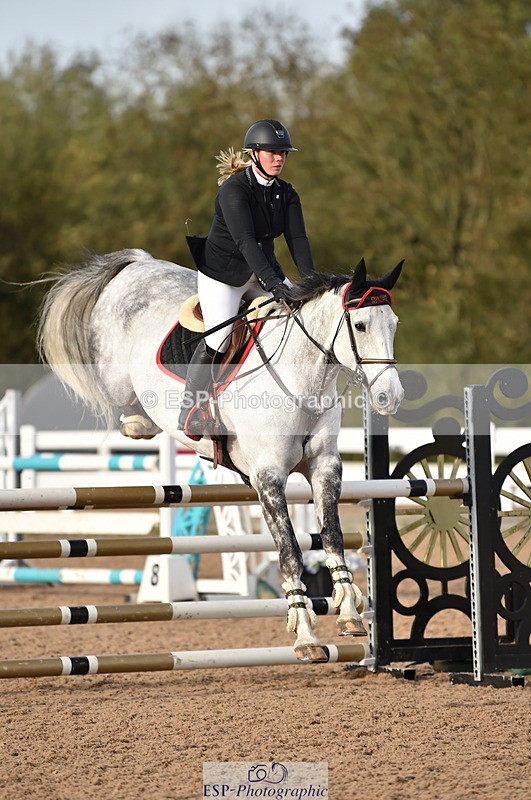 231015A-162248-09316 - Cls 27 1.10m Amateur Q 2nd R