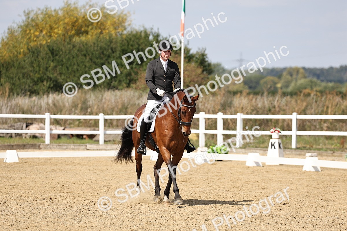 SBM_018707 - Class 16 - Novice 5 - 12.08-13.11