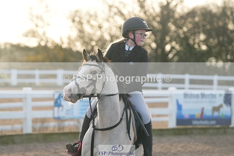 251130-145427-02363 - Cls 32+33 Springboard and Winter's