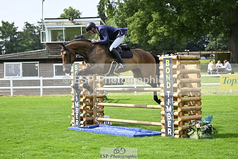 250613A-102800-00455 - Cls 1 Snr Newcomers and 1.10m Open