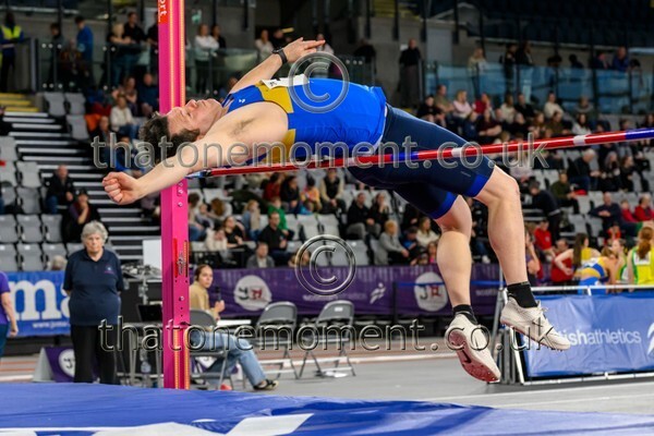 MastRelay26-918025 - Masters Set Three