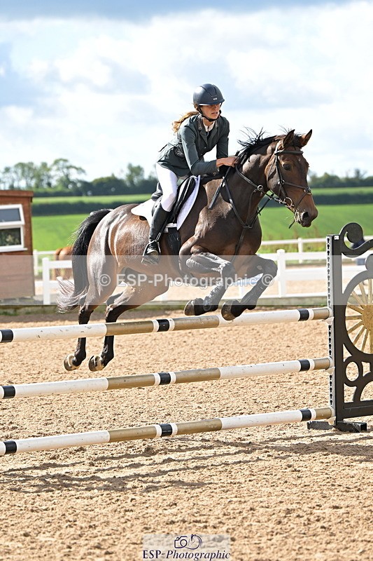 240912A-110123-01076 - Cls 9 Snr Discovery and 1m Open