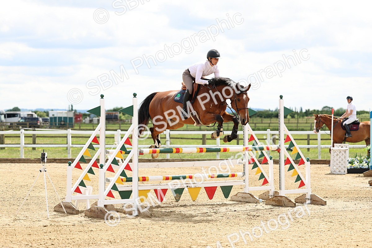 SBM_005904 - Class 19 - Senior Newcomers - 1.10m
