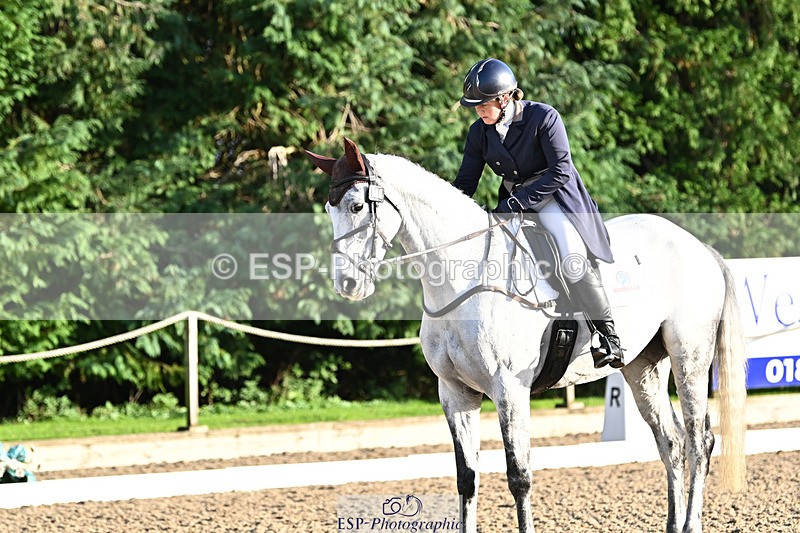 241023-161358-00885 - 014-Lizzie.Luxton-ST.TROPEZ