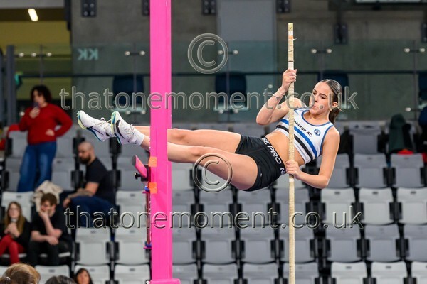 Age26SAT-914544 - Field Female