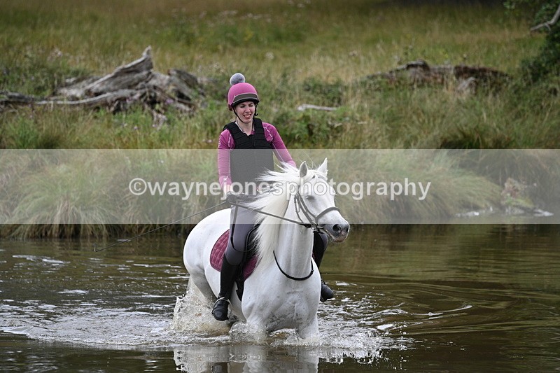 WJ7_3175 - Time at Water 12:15 to 12:50