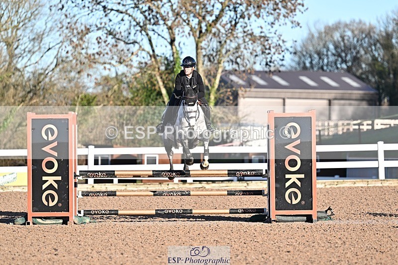 251203-102834-00141 - Cls 1 British Novice and 90cm Open