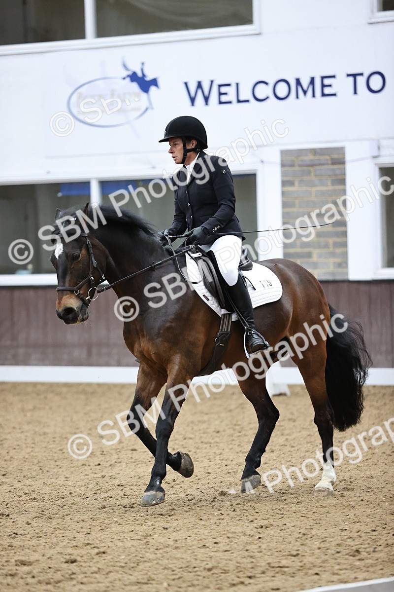 SBM_002228 - Class 6-9  - Novice 1-Elementary 1