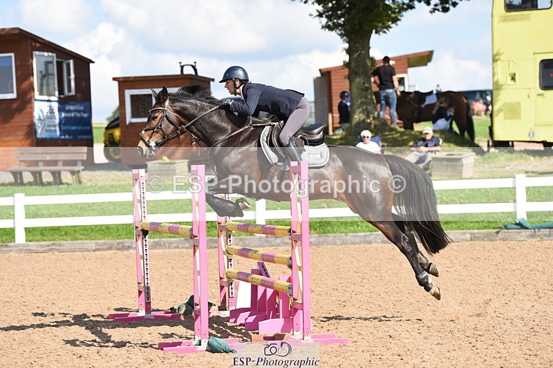 230915A-145118-00695 - Cls 12 1.05m Amateur Qualifier