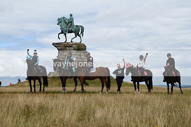 DSC_6735 - Time at Statue 12:45 to 13:15