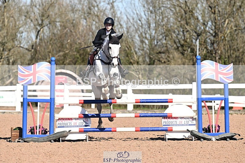 260318B-102350-00075 - Clear Round & Brit Nov 90cm