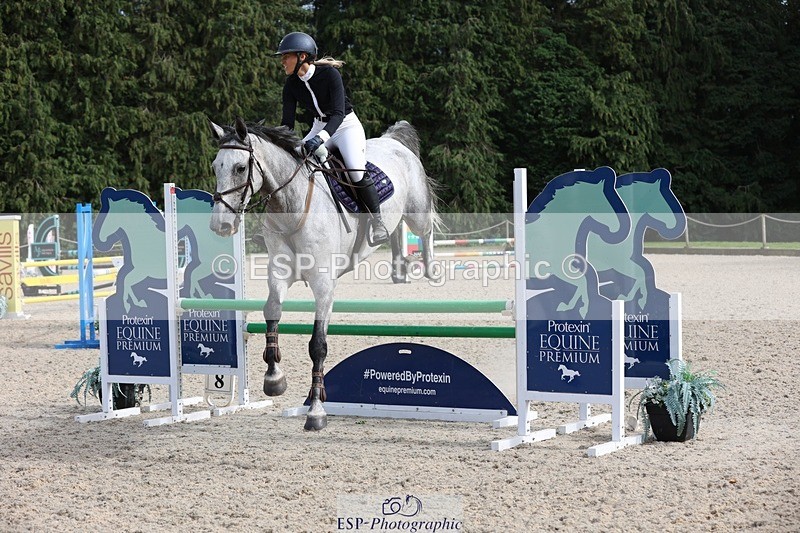 230908-152801-02496 - Cls 8 Snr 1.05m Open