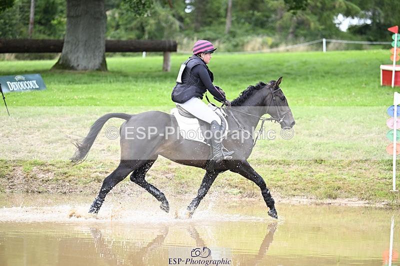 240804-164923-18120 - 677-Lizzie_Luxton-SHANNONDALE_LUIGI