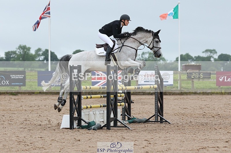 250524-095327-03989 - Cls 13  A&B 1.05m & 1.10m open