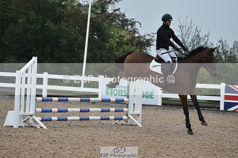 220829A-161642-00179 - 70cm Classes 3a 3b & 4