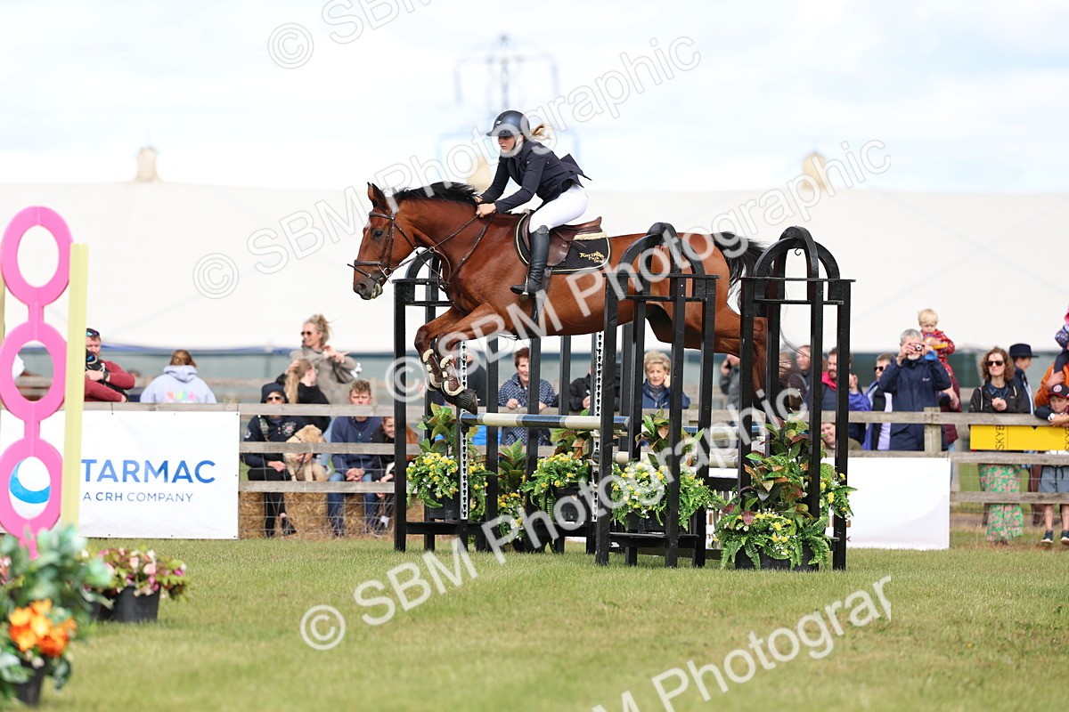 SBM_13451 - Class 206 - Senior Newcomers - 1.10m Open