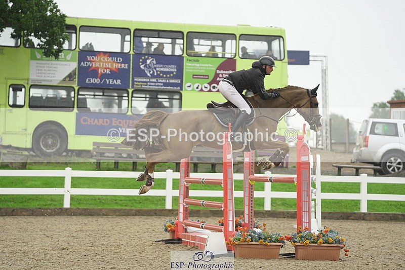 230722A-113738-08892 - Cls 19, 1 Star Silver 1.20m