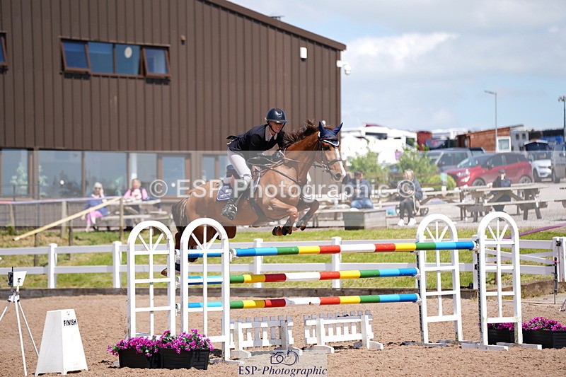 240525A-130622-06116 - Cls 17 National 1.30m