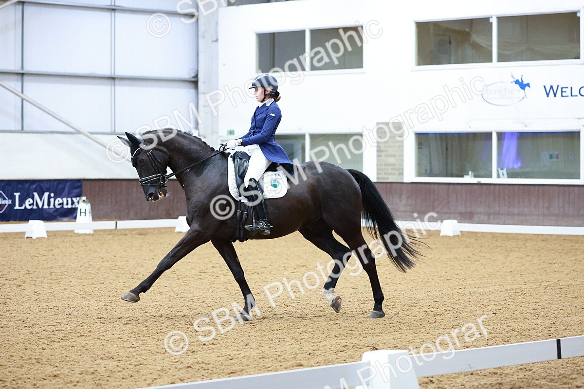 SBM_007907 - Class 9 - FEI INT II - 16.54.17.57