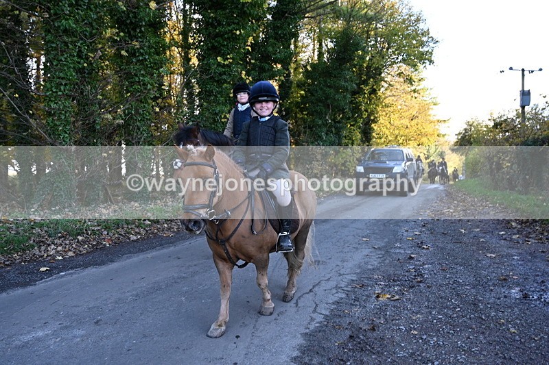 WJ6_9752 - Walk Home