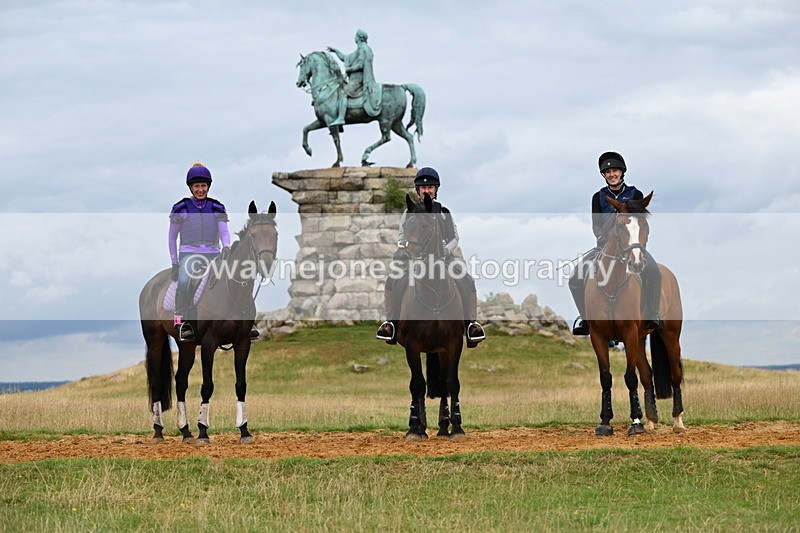 DSC_5256 - Time at Statue 11:46 to 12:16