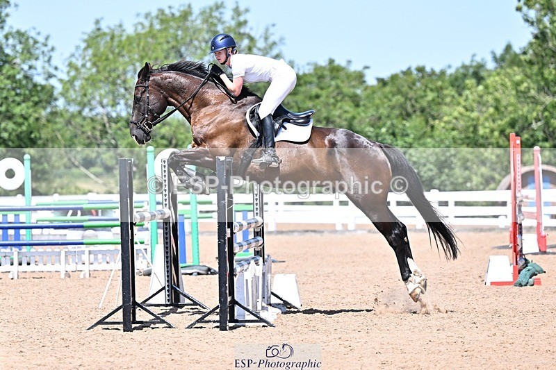 250712-124559-00557 - Cls 11+12 1.10 and 1.15m