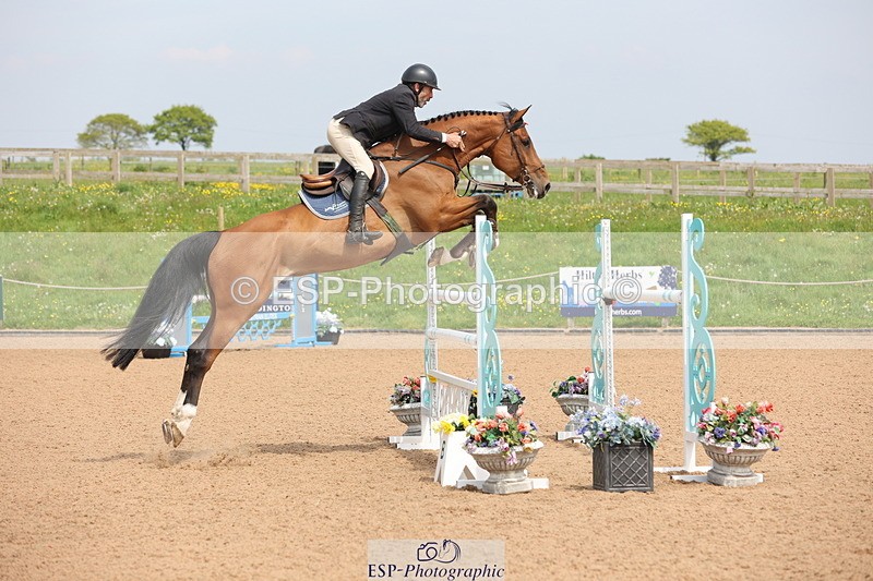 240511A-143938-14382 - Cls 36 National 1.30m Open