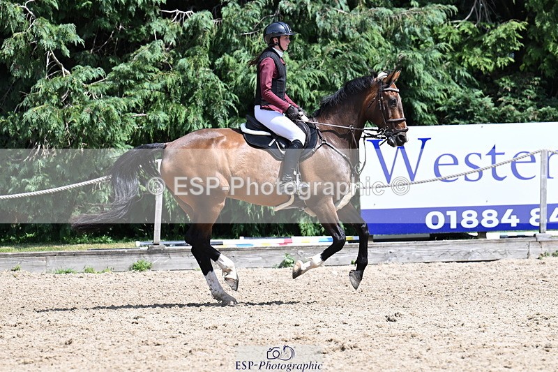 260705A-144146-20433 - Cls 52 Snr 1m 05 GP Jump Off