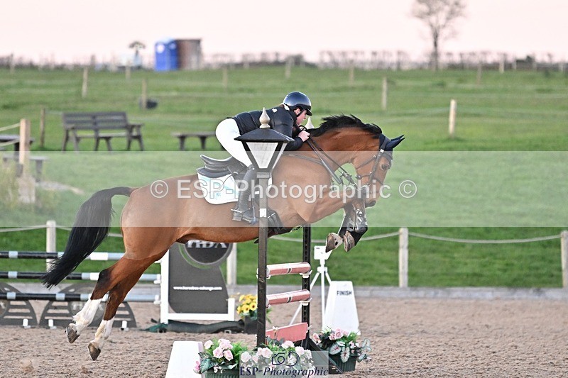 250401-194114-01098 - 100cm Cl;asses