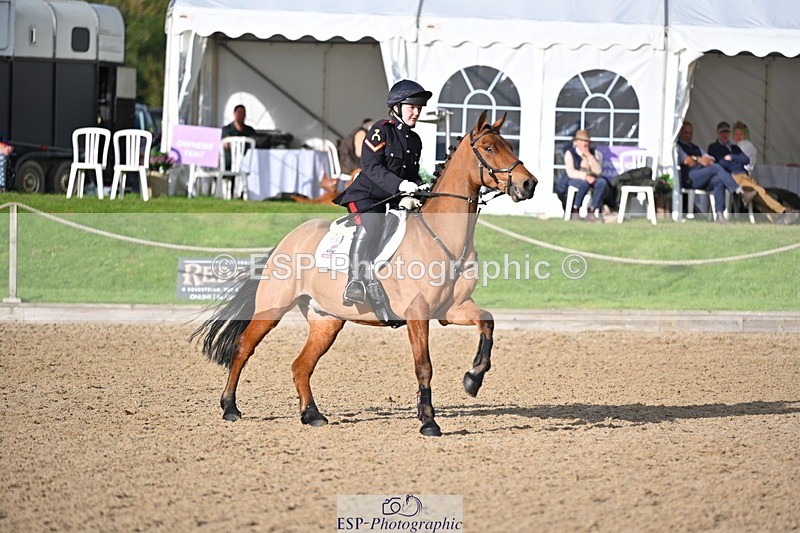 241027-141451-17791 - 516-L.Bdr.Ellie.Mitchell-MICRON.JOY