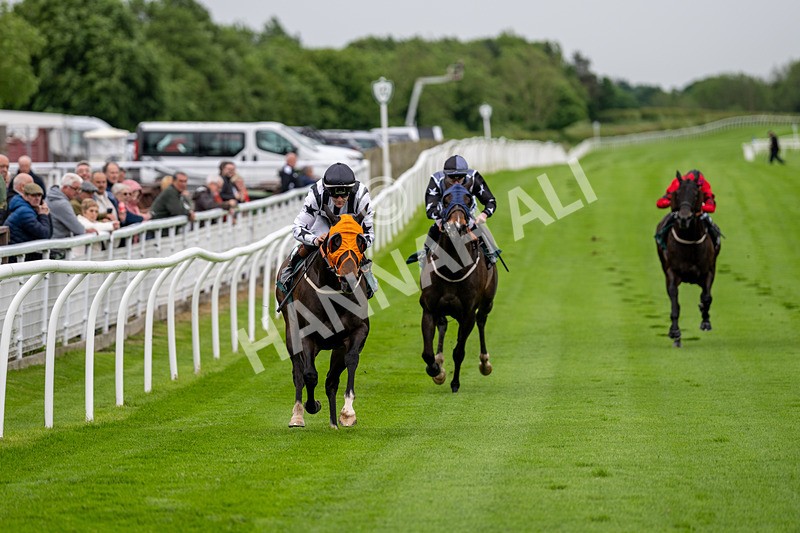 230524-Race 2-Birkenhead-1298 - Race 2