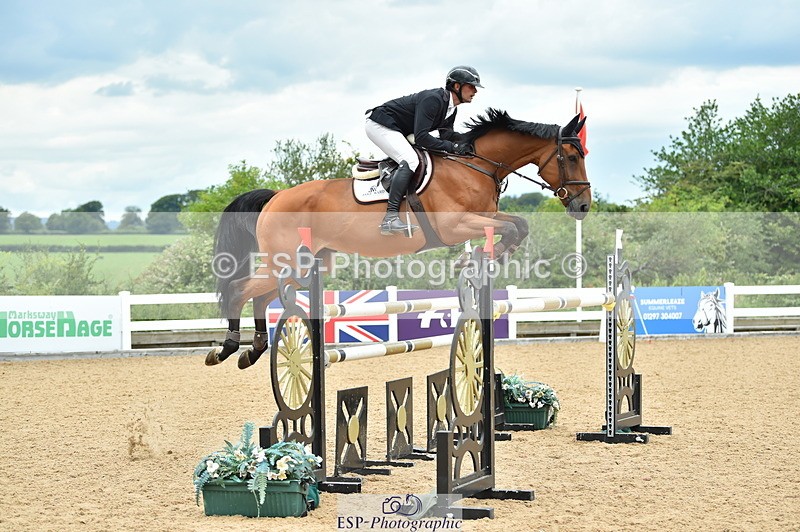 230720A-140742-03319 - Cls 21, 1 Star Gold 1.30m