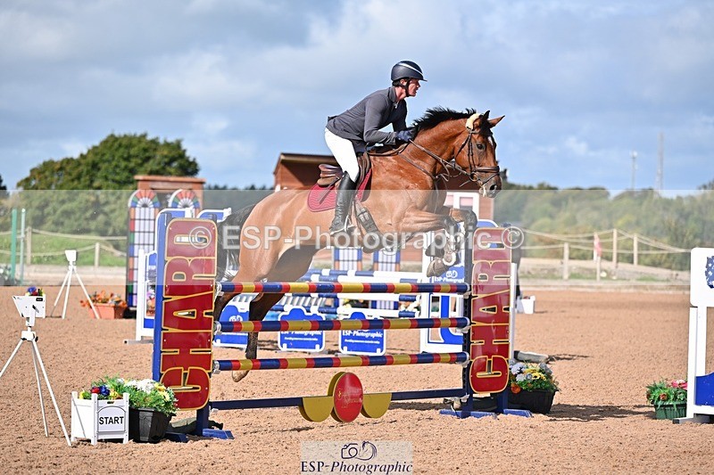 250912-104328-03961 - Cls 15 Snr Foxhunter