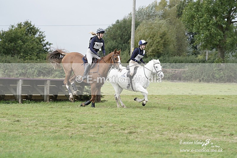  WWHT 031021 3638 - Intermediate Pairs (0.90m) 03/10/21