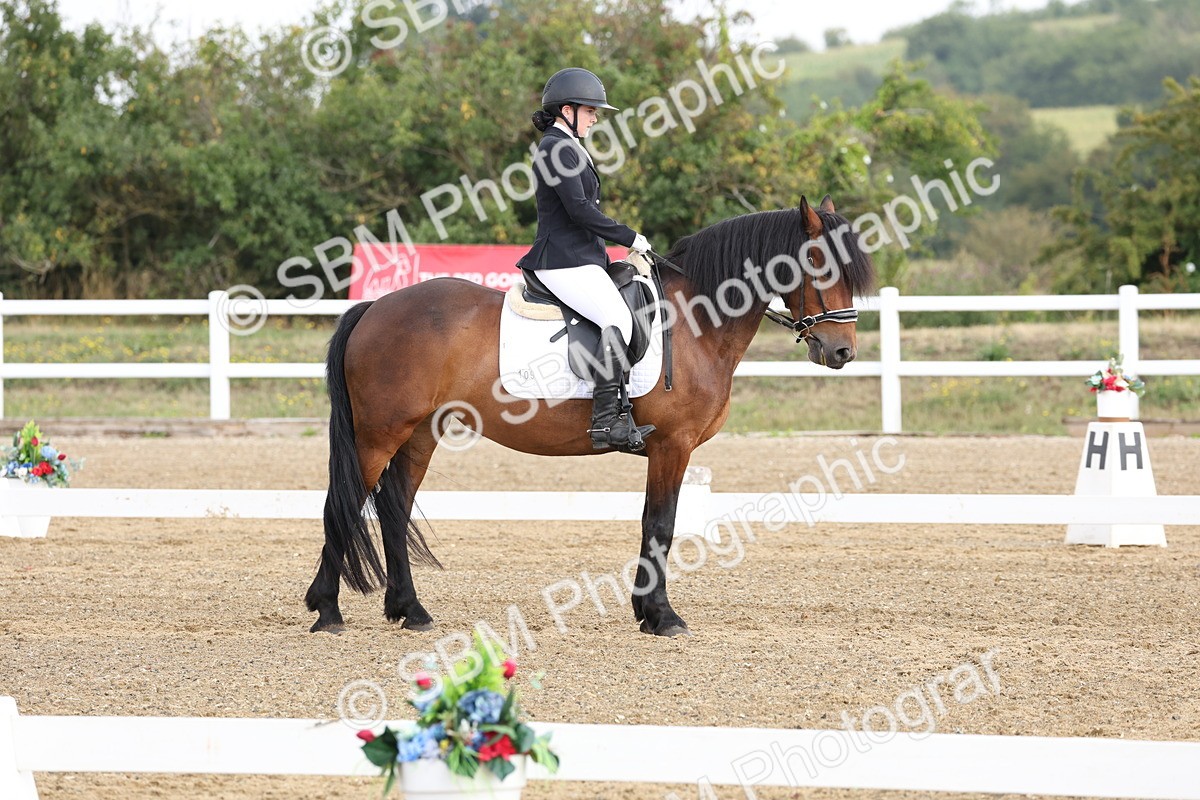 SBM_005858 - Class 6 - Novice 6 - 10.26-11.29