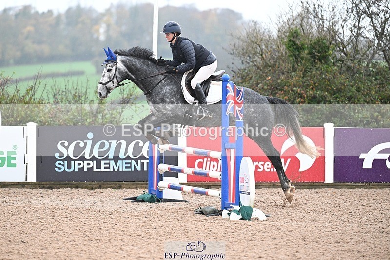 251105-100952-00093 - Cls 01 BN & 90 Open