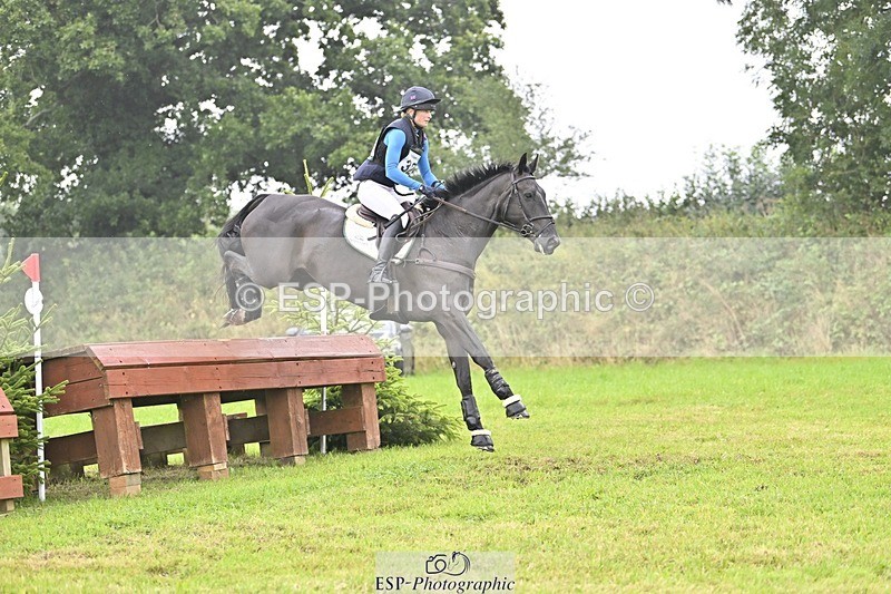 240901A-141945-09261 - 327-Caroline.Harris-THE.HONOURABLE.FOX