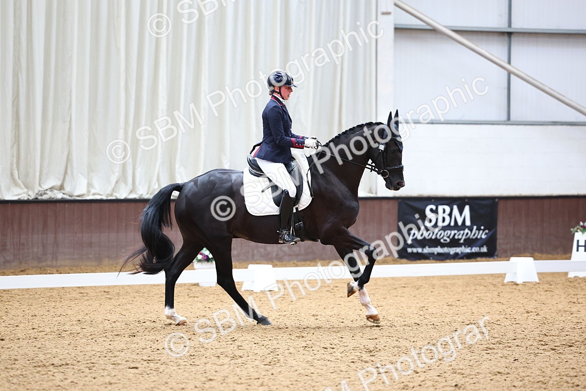 SBM_006405 - Class 5 - novice 6 - 12.04-13.07