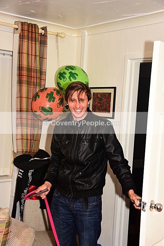 LEE-049 - Lee's 30th
