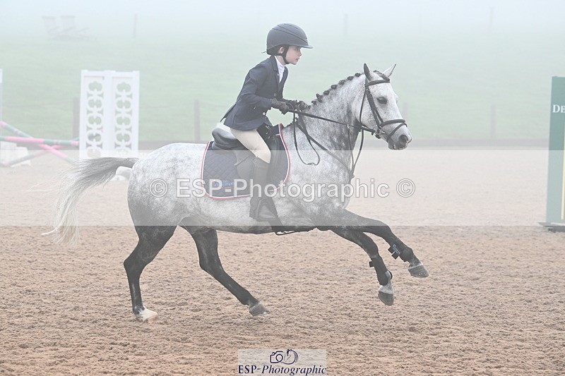 240907A-091640-00076 - Cls 1 Pony Intro 70cm