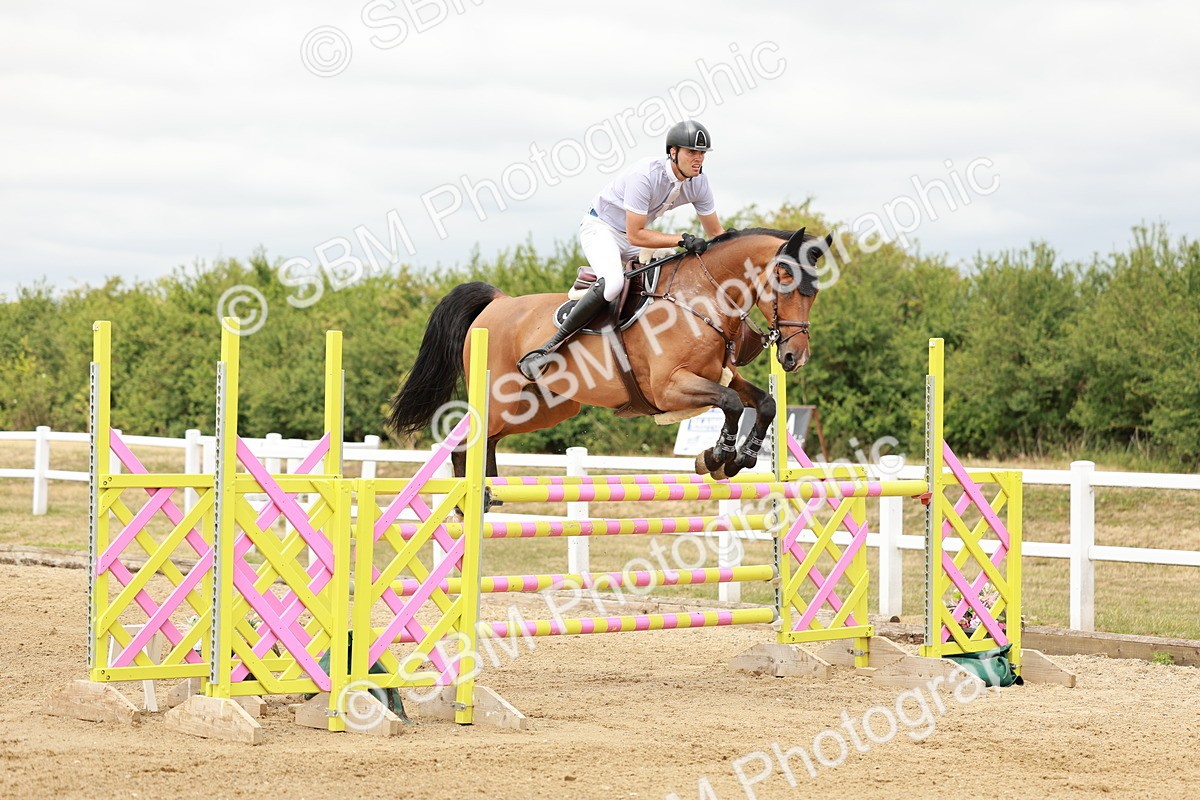 SBM_018294 - Class 21 - Senior Newcomers Championship 2d Rd