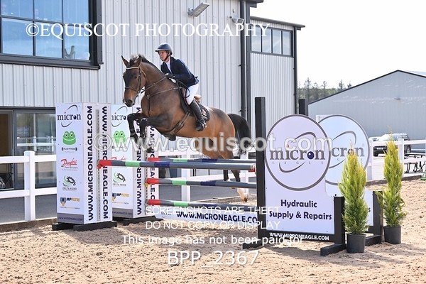 BPP_2367 - CLASS 6 - FRI - Senior Newcomers/1.10m Open