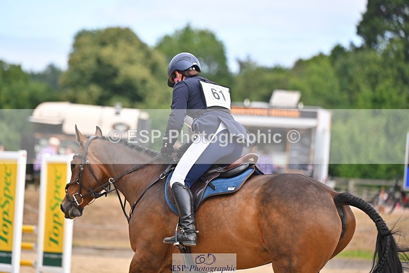 250802A-101021-00427 - B-061-Vicky.Stacey-HIGHDALE.AUTUMN.SUNRISE