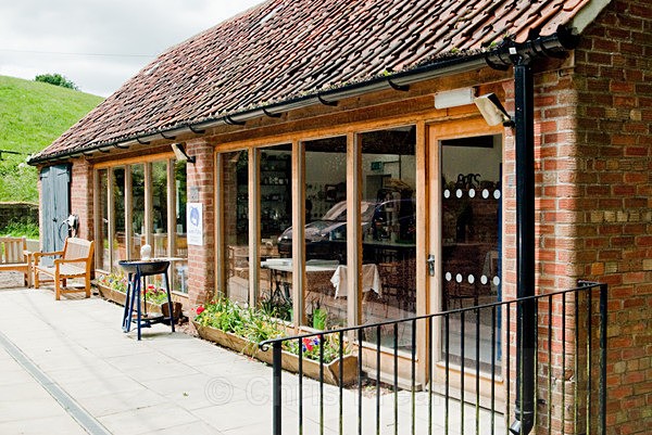 6 - Oxcombe Pottery Shoot