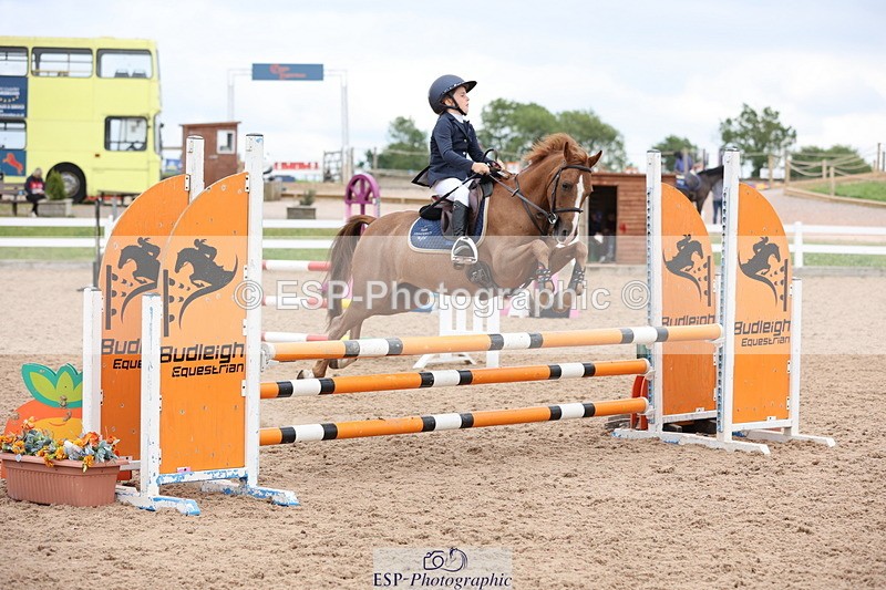 240630A-175906-16246 - Cls 28 Stepping Stones 128cm + 138cm