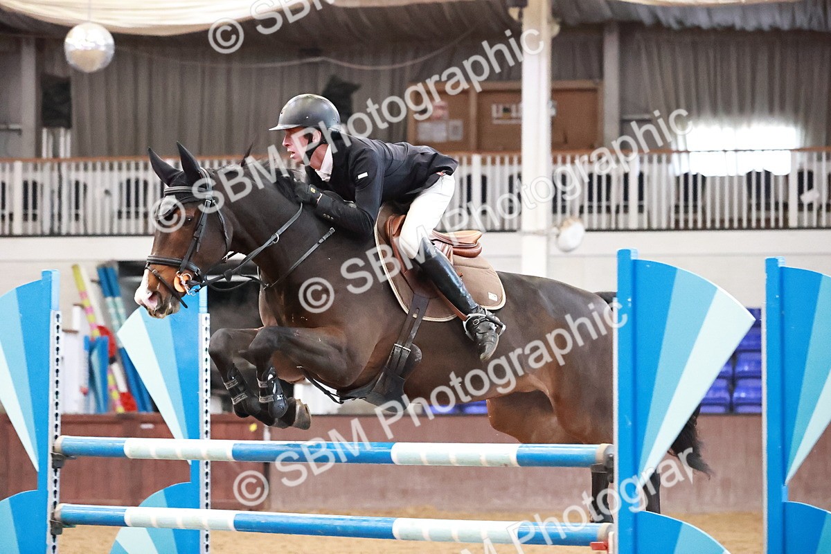 SBM_002897 - Class 11 - Senior Foxhunter 1.20m