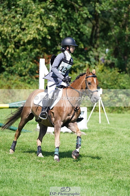 240811A-120416-02786 - 121-