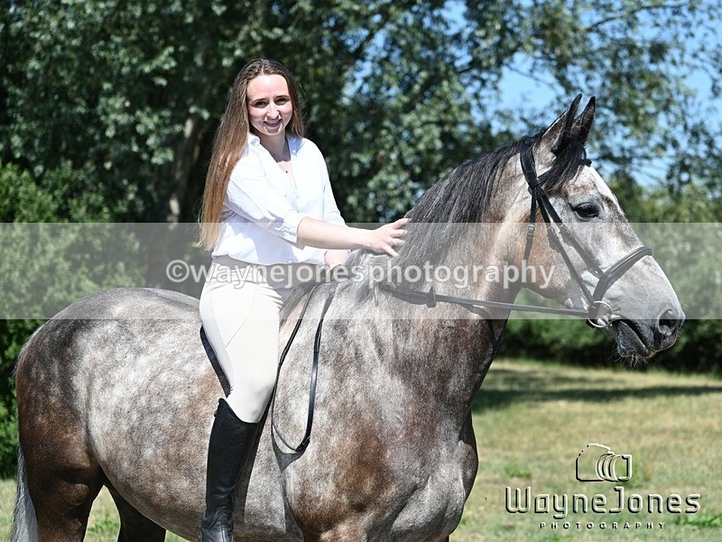WJ7_4450 - Annable & Atlas 13-07-25